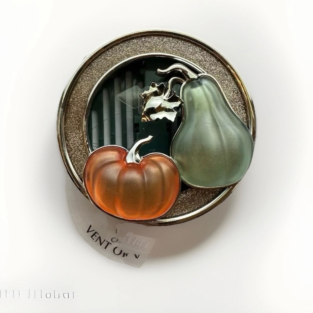Bath & Body Works Pumpkin and Gourd SCENTPORTABLE Vent or Visor Clip